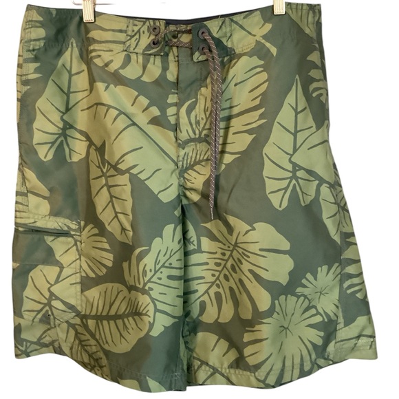 Columbia 38 W 11 Inseam Board Shorts Swim Trunks Green Leaf Pattern - Picture 2 of 6